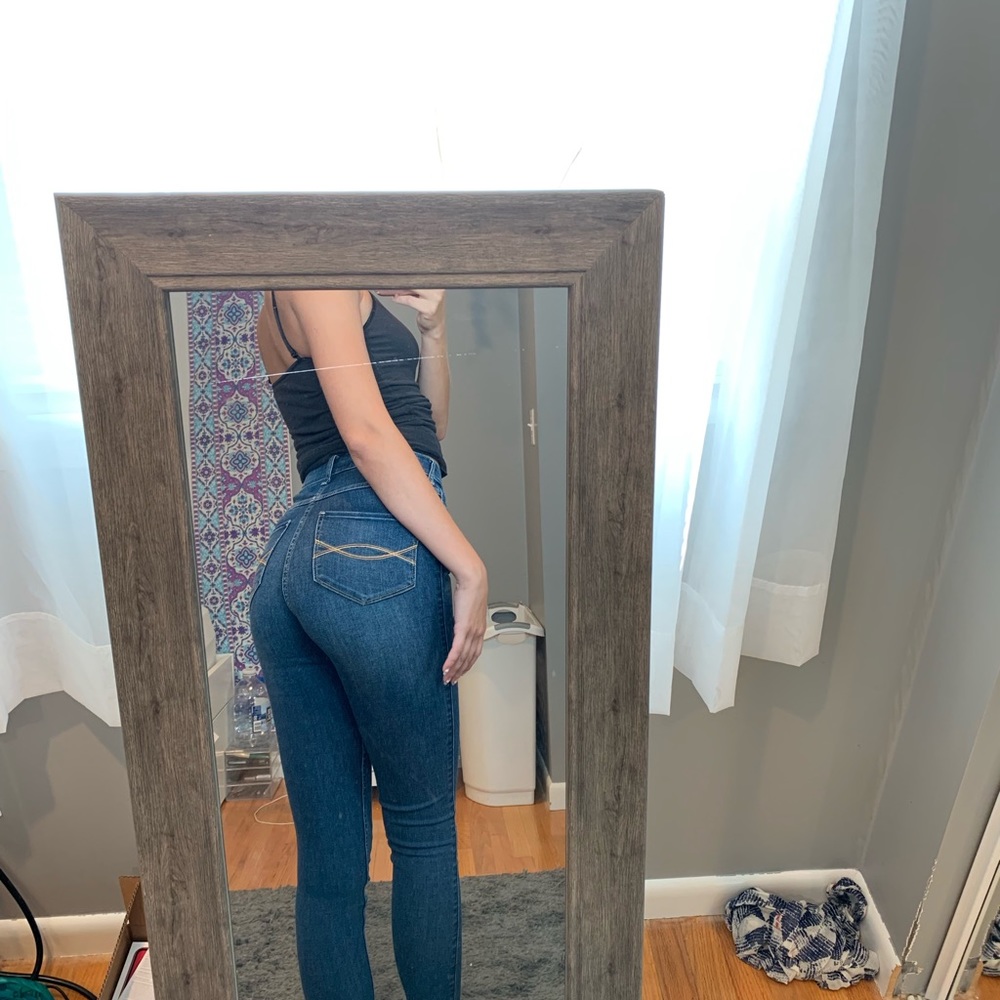Jeans - Picture 5 of 5